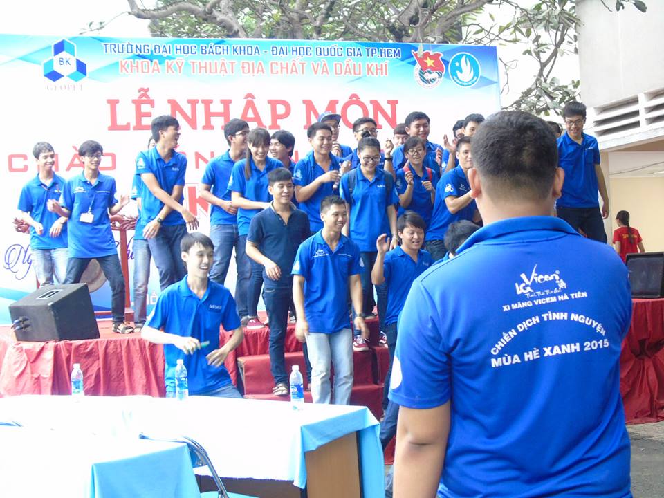 Lệ nhập môn 2015